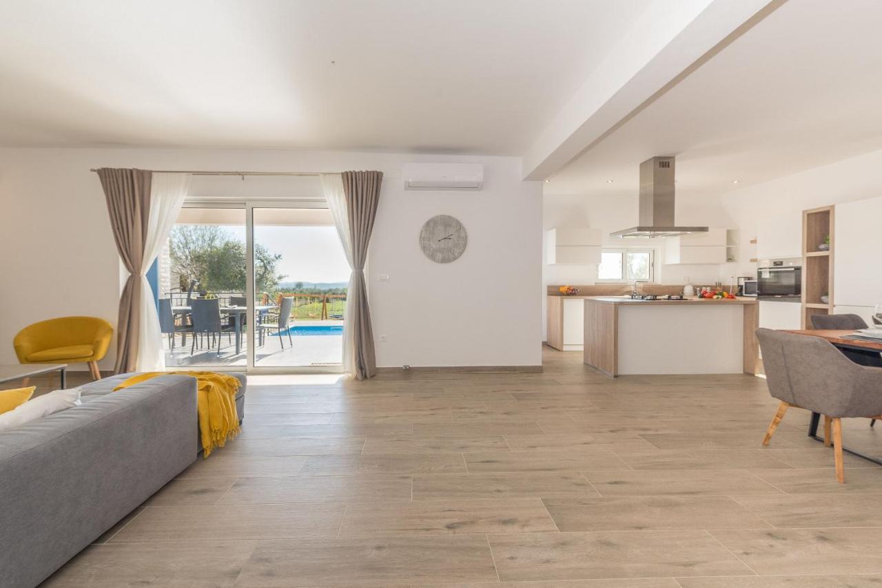 Villa Tara Zadarvillas Tinj エクステリア 写真
