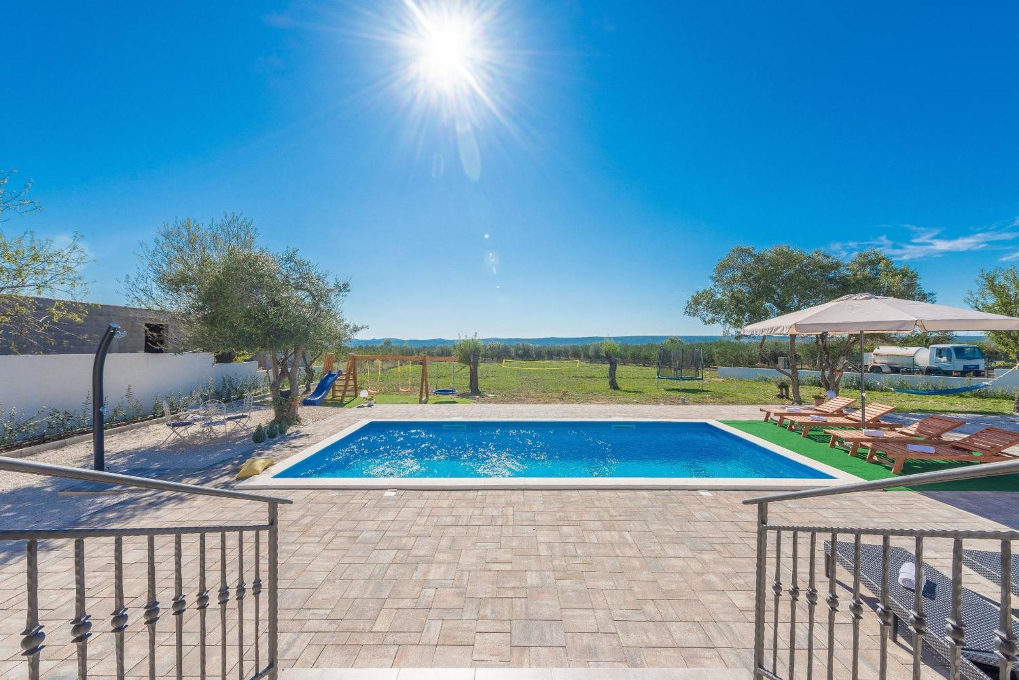 Villa Tara Zadarvillas Tinj エクステリア 写真